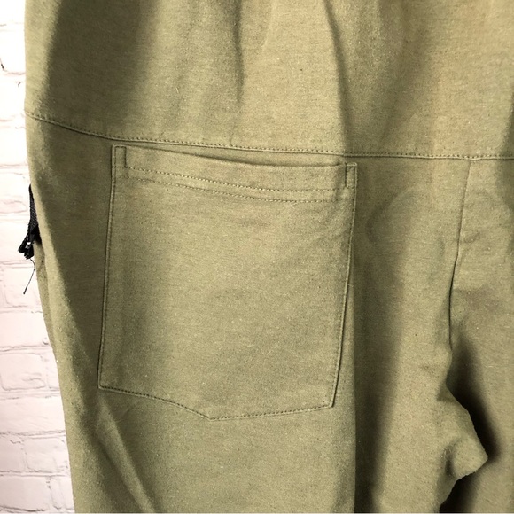 PANTS - Women's Urban Groove Olive Colored Hip Hop Pants With Pockets. Size M - Picture 7 of 16